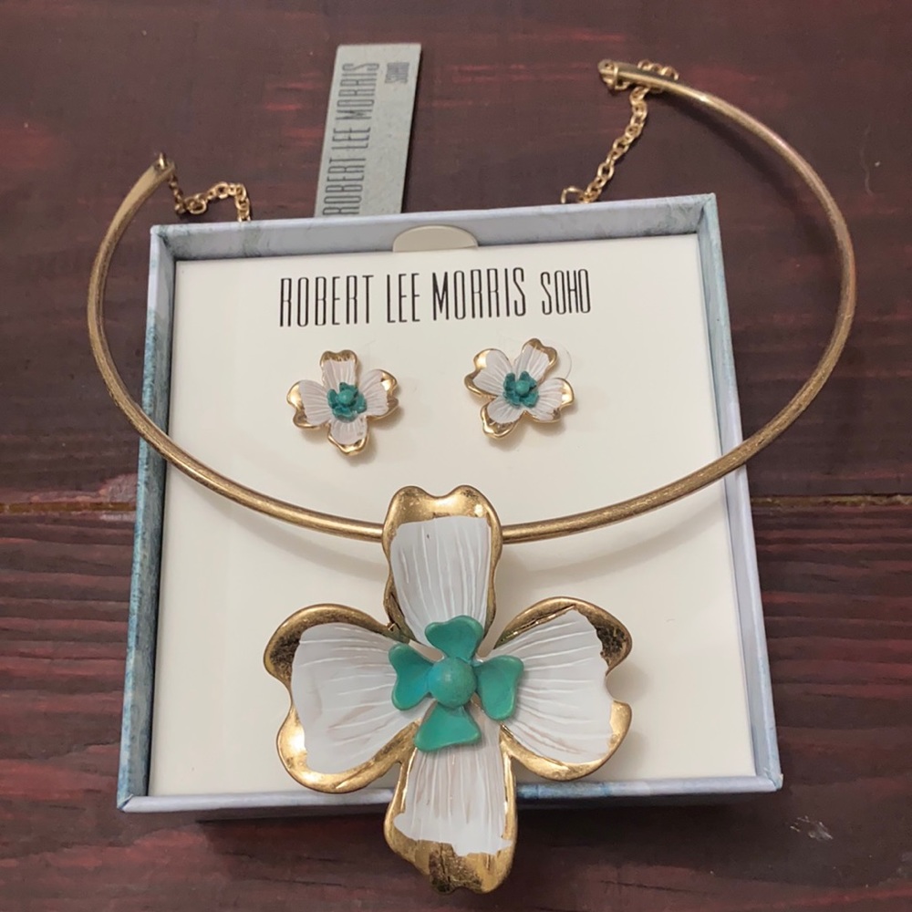 SALE 🔥Robert Lee Morris necklace set NWT